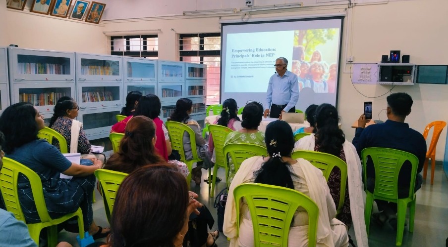 Screenshot_20250428_180330_WhatsAppBusiness