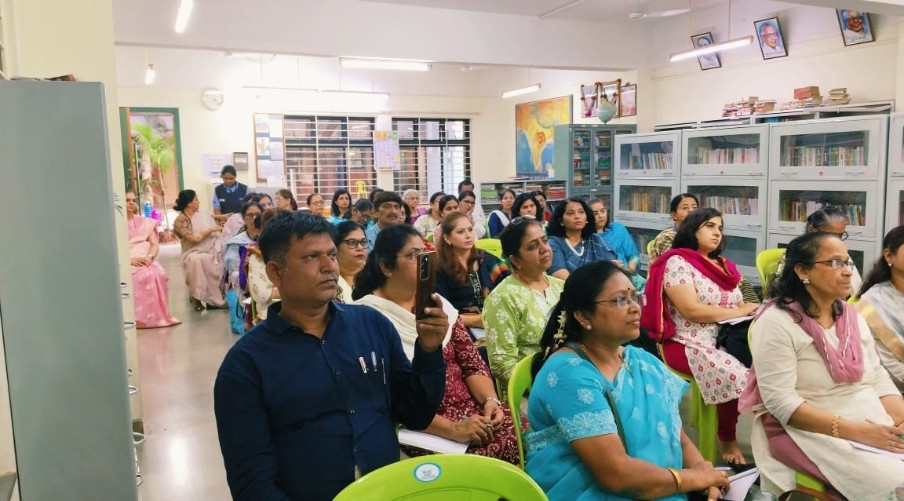 Screenshot_20250428_180506_WhatsAppBusiness